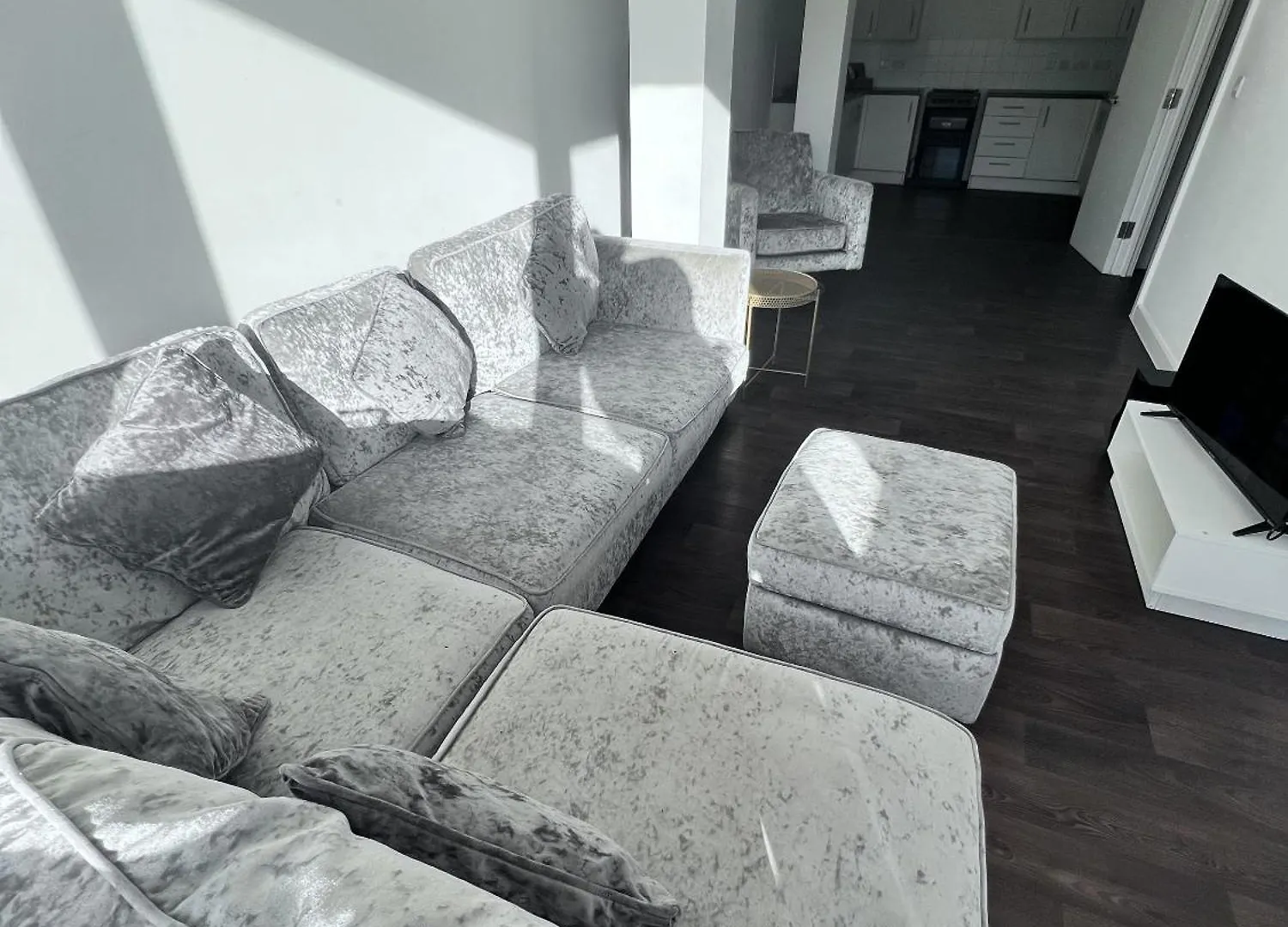 Private Flat In London Apartment